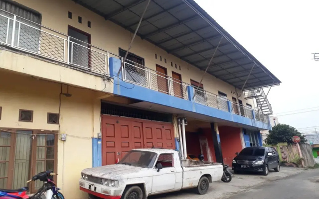 Oyo 1816 J-Syariah Residence