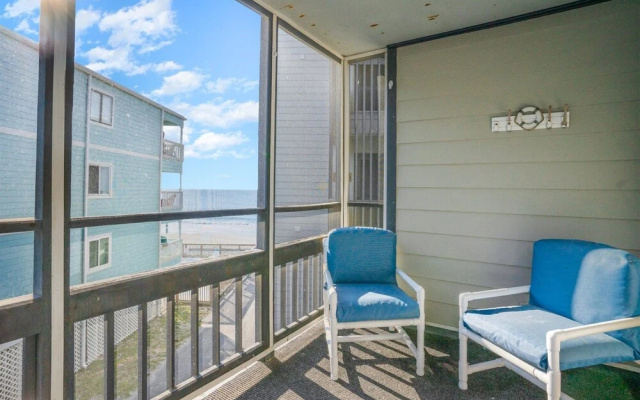 Sea Oaks 208