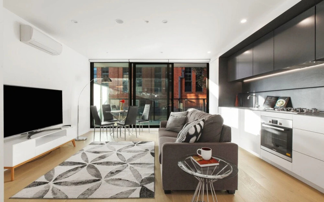 Entire Brand New 1BD  South Yarra