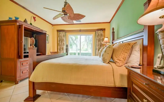 CR Luxury Del Mar 4Q 2 Bdrm