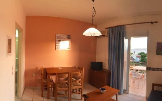 Epavlis Apartments