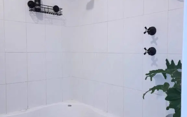 Studio 22 - Central