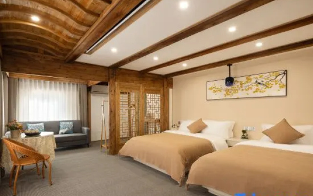 Wuyuan Huangling Qianyuan Backyard Homestay