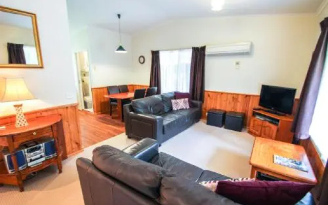 Silver Birches Holiday Unit 2