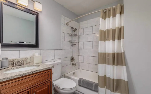 Updated CWE 1BR Near BJC by Zencity