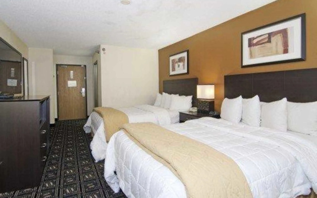 Quality Inn & Suites Mankato East
