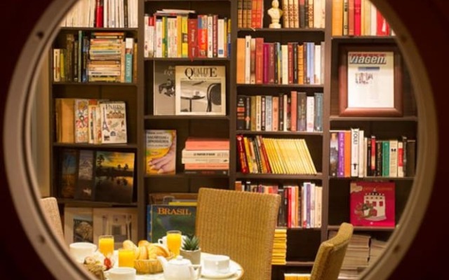 Hotel Victoria Chatelet вид на фасад