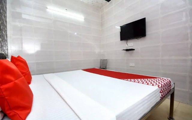 Ms Guest House By OYO Rooms