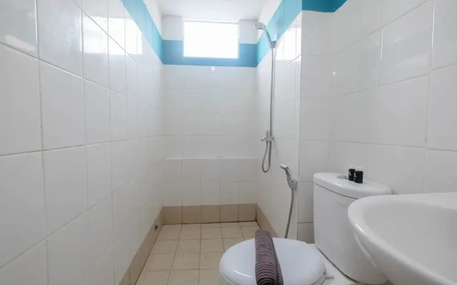 Great Location And Comfort 3Br At Bassura City Apartment