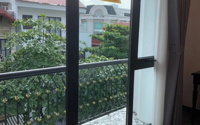 Aquarius Premium Hotel