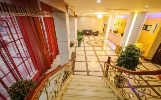 Yixing Haoting Business Hotel