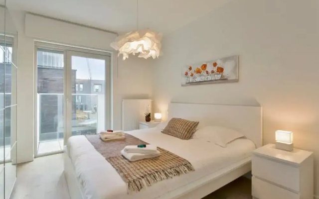 Cosy Family Apartment With Parking Near the Beach