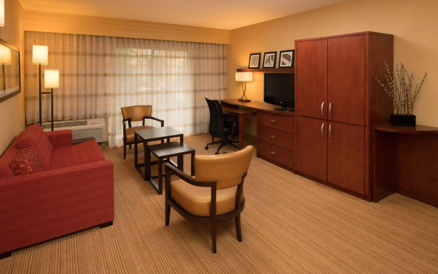 Courtyard By Marriott Portland Hillsboro