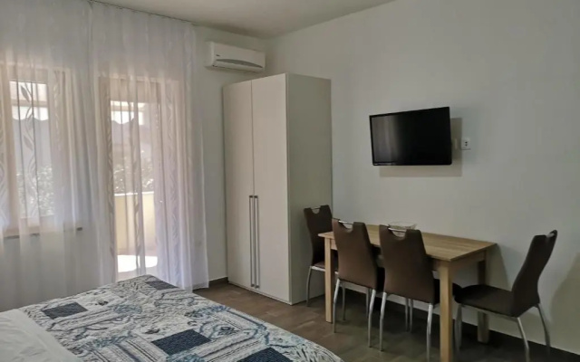 Flowers apartments Medulin, Fucane 1A
