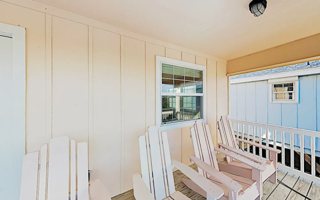 103vivie 3 Bedroom Home