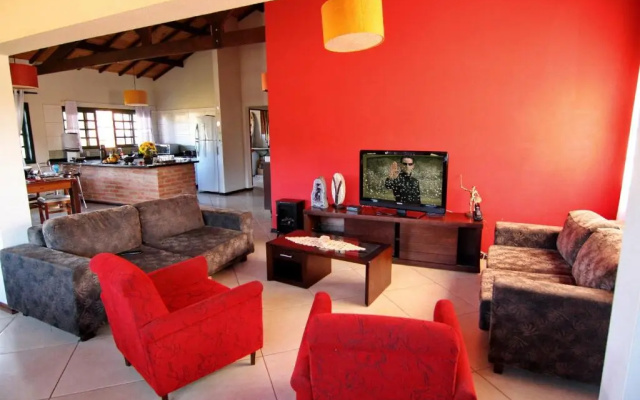 Maison Bleue Suites
