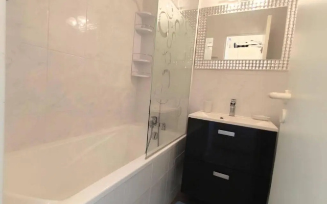 Appartement Villeneuve-Loubet, 1 pièce, 4 personnes - FR-1-252A-27