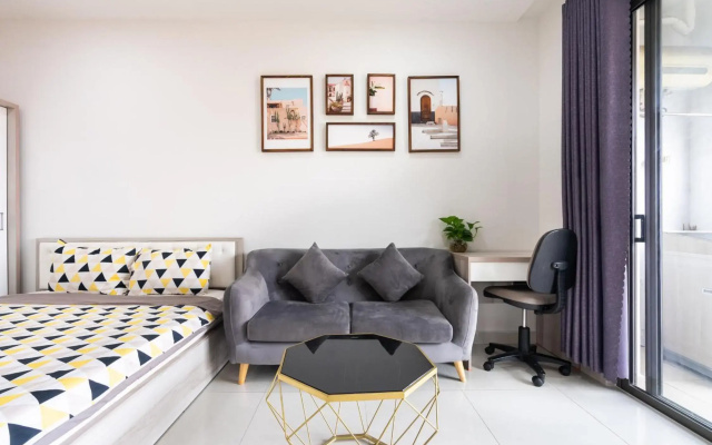 18-Bitexco & River View-Studio-Hana's Apart