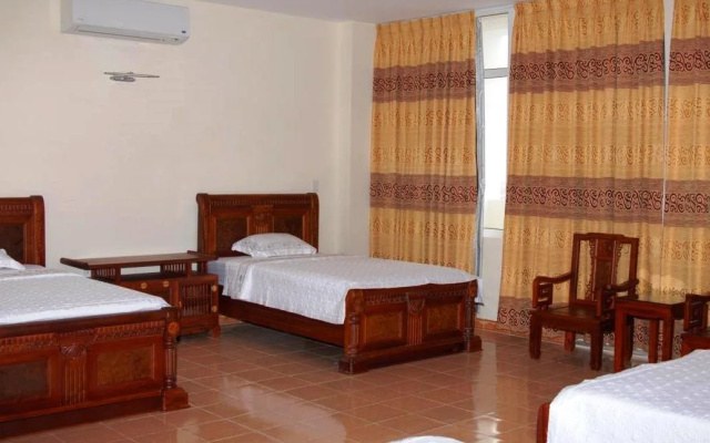 Bank Star I Hotel
