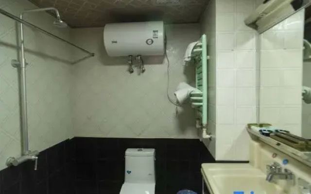 Xinjinjue Hotel