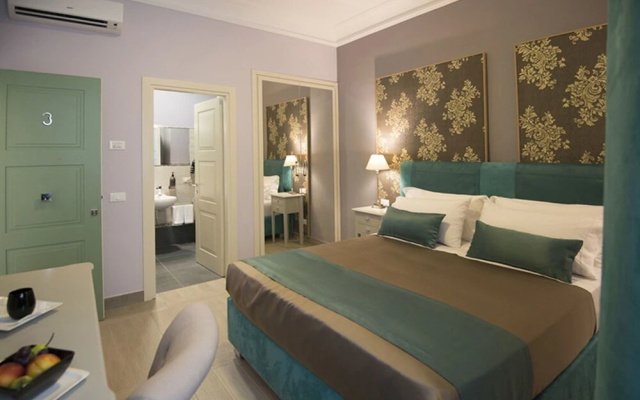 Halex Room & Food