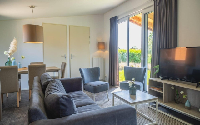 Luxurious Chalet, Situated in the Polder, Near Alkmaar