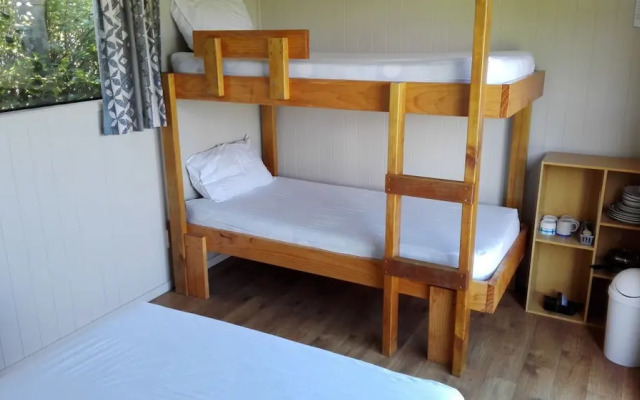 Opunake Beach Kiwi Holiday Park