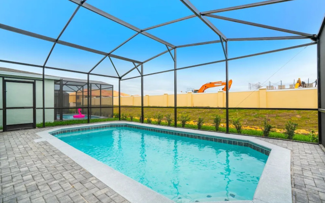 2448 Tangier Dr