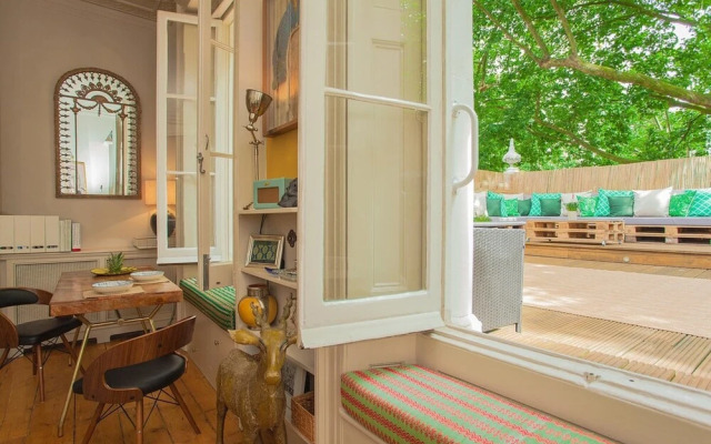Exquisite Notting Hill Flat With Roof Terrace