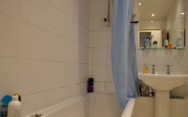 1 Bedroom Flat In Central Edinburgh