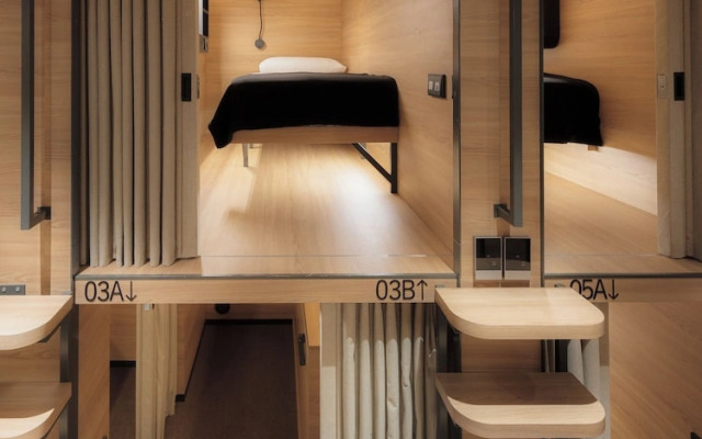 GettSleep Madrid Capsules - Terminal T4S, Departures