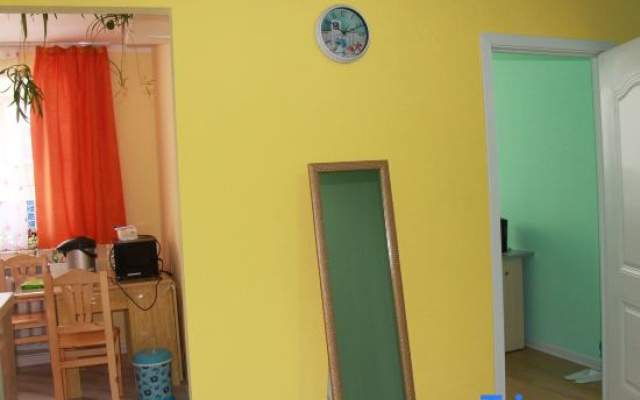 Happy Hostel