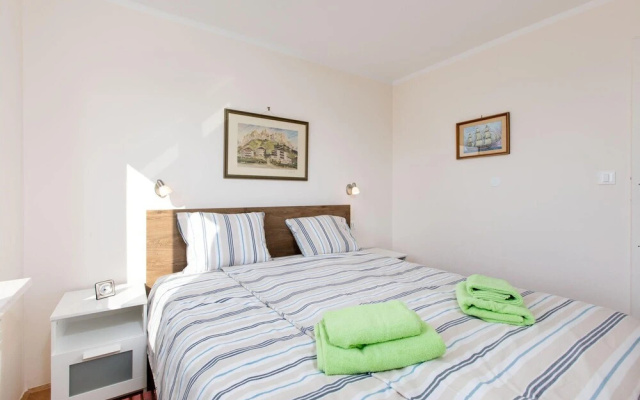 Awesome Home in Malinska With Wifi and 3 Bedrooms