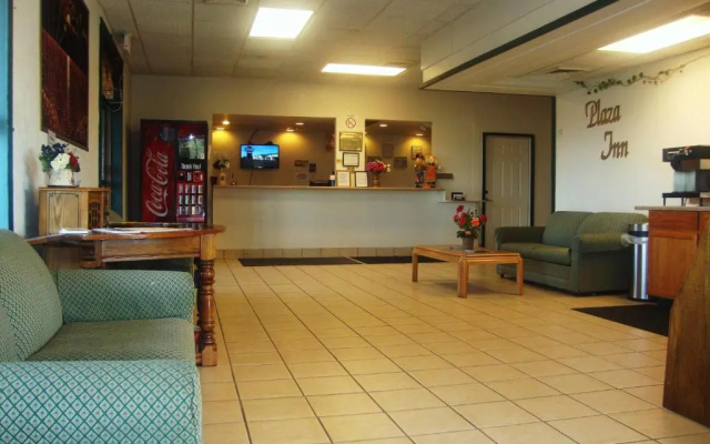 Topeka Plaza Inn