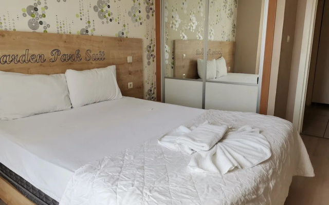 Garden Park Hotel