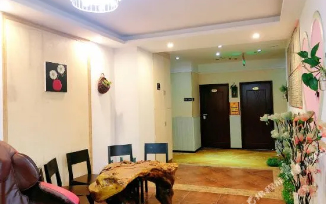 Lefeier Business Hotel