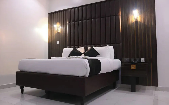 Victorian Bloom Hotel And Resort