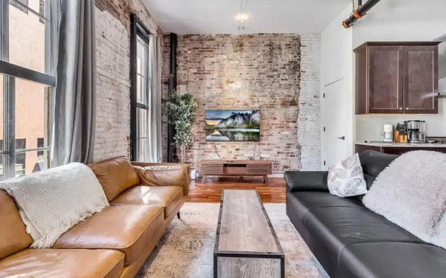 The Independence Suite Residence