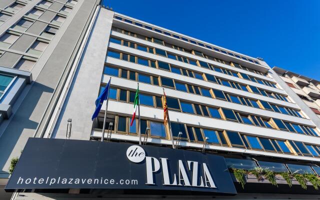 Hotel Plaza Venice вид на фасад