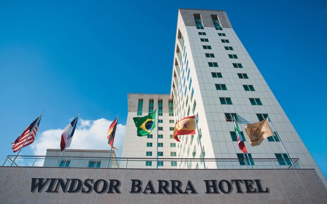 Отель Windsor Barra Hotel Бразилия, Рио-де-Жанейро - отзывы, цены и фото номеров - забронировать отель Windsor Barra Hotel онлайн вид на фасад