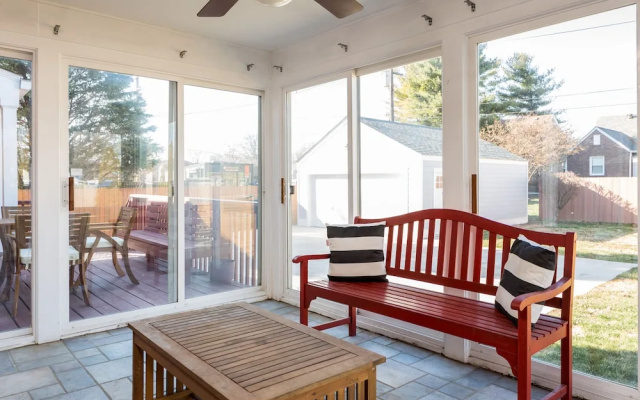 Spacious 6BR /2.5 Bath in Highlands!