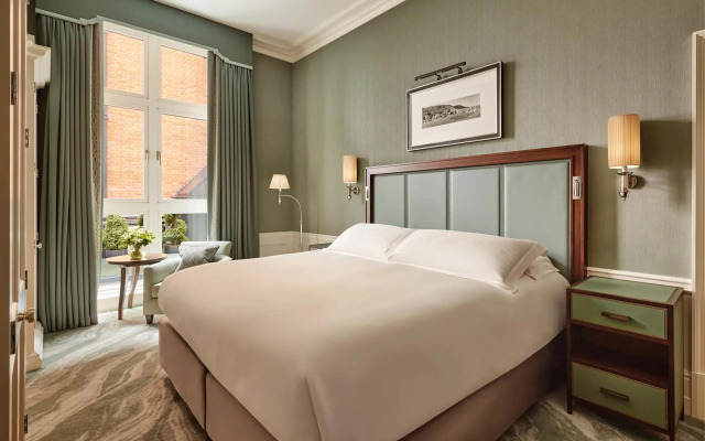The Connaught, Maybourne