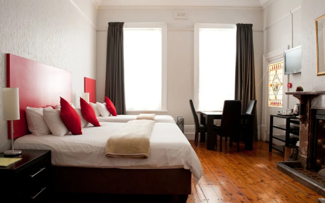 Ashanti Guest House Gardens - Hostel