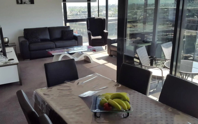 Dockland View Apartment