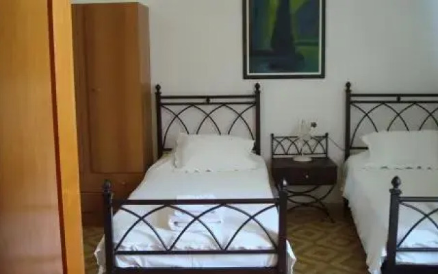 Spalieri Rooms