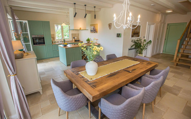 Vita 5 in Visnjan with 4 bedrooms and 4 bathrooms