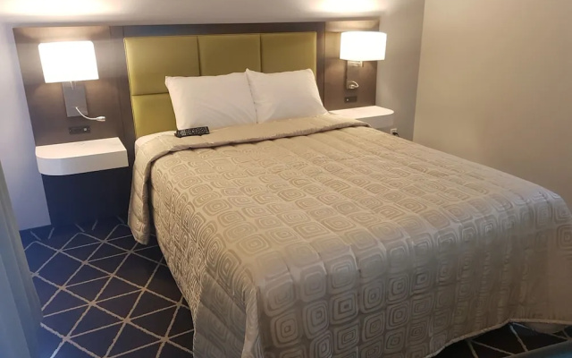 King Hotel