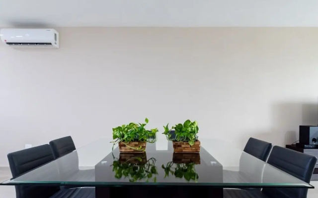 Sabbia 4201-3 Bedrooms ALL IN Suite Condo