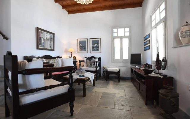Tinos Sky View Villa