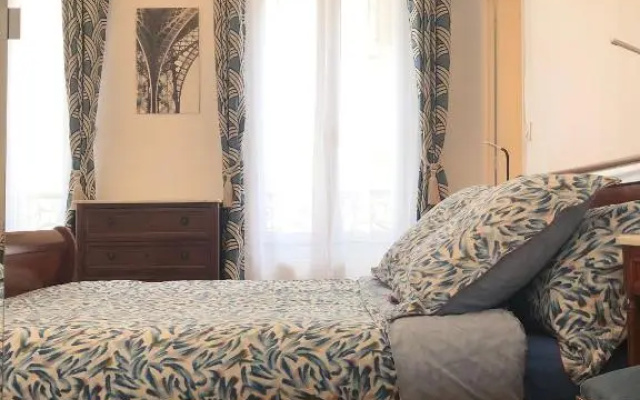 2 pieces 1 bedroom apartment 10 mins walking Château Versailles
